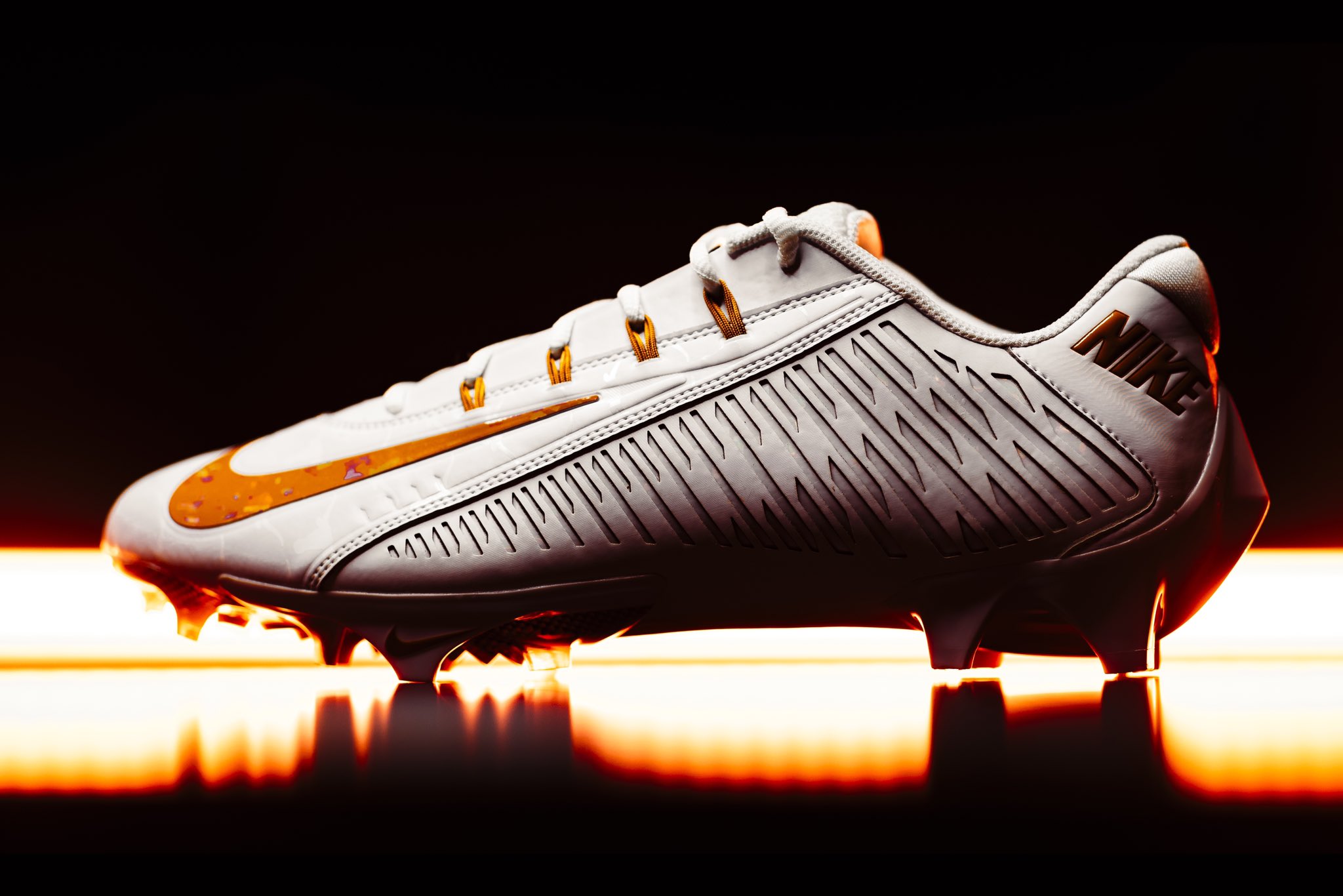 Texas Football to Wear Exclusive Nike Vapor Edge 360 VC Cleats