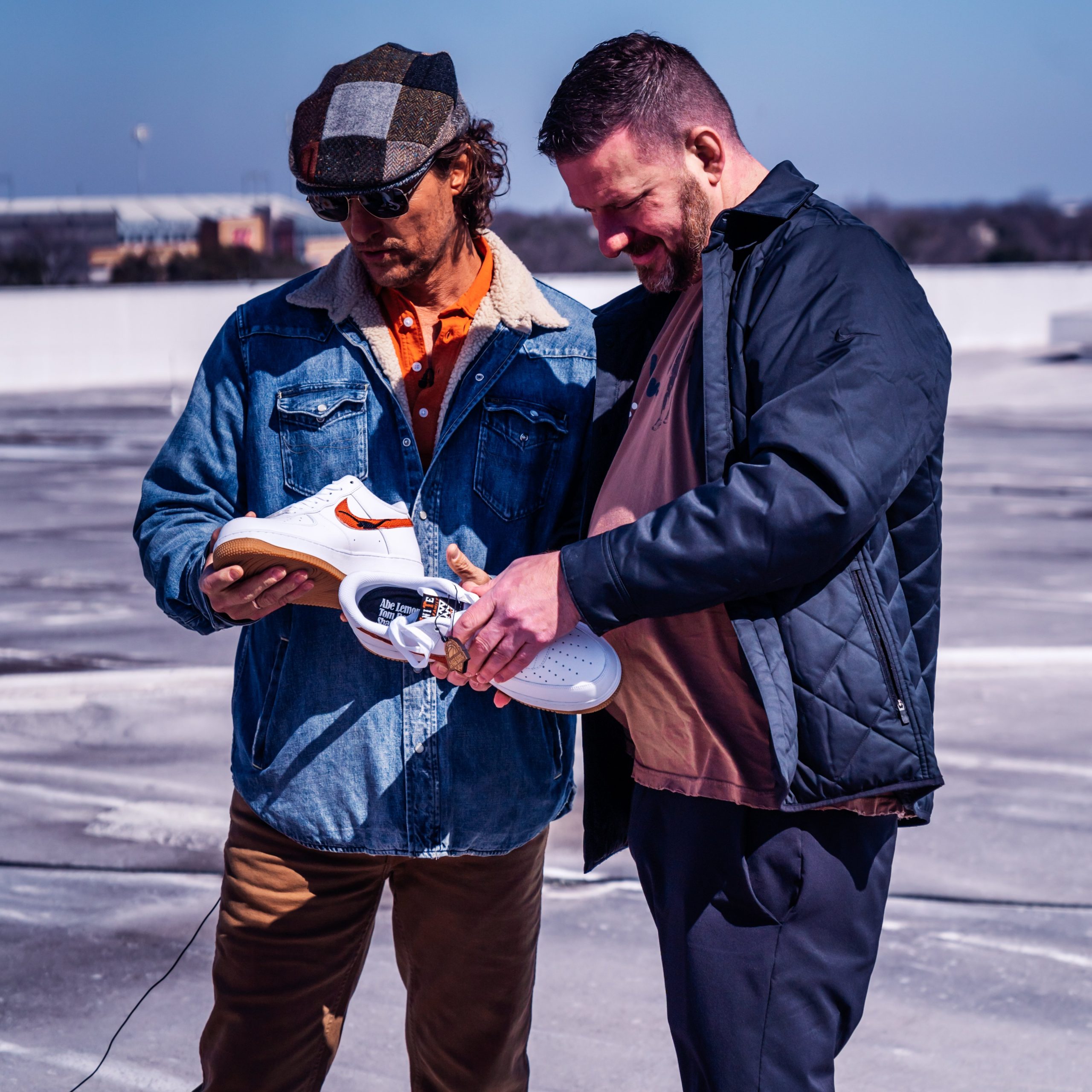 Men wearing air sale force 1