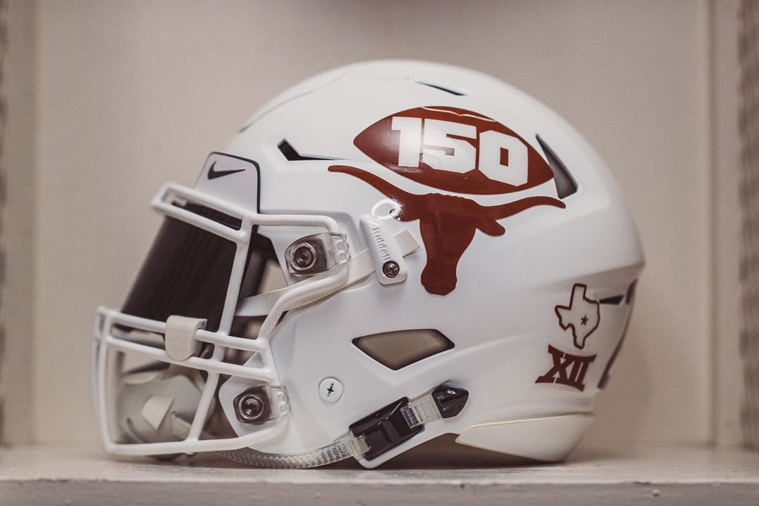 University of Texas Longhorns Team Magnet Football Helmet NCAA College Car  Etc