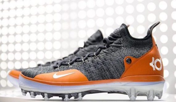 Nike KD 11 Texas Longhorns Cleats